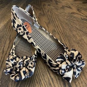 ROCKET DOG ANIMAL PRINT BALLET FLATS SIZE 7